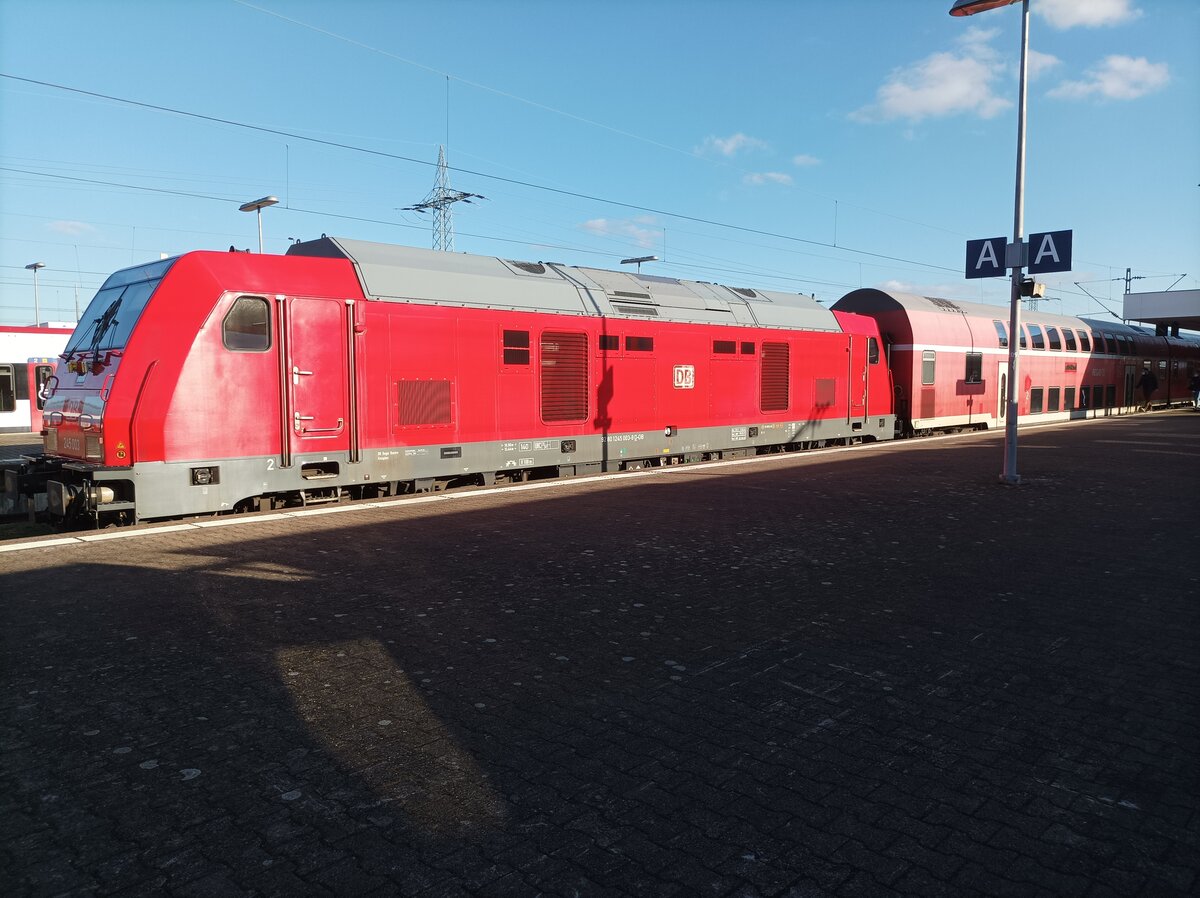 DB Regio 245 003-9 am IRE3 nach Friedrichshafen Stadt am 11.02.2022 in Basel Bad Bf