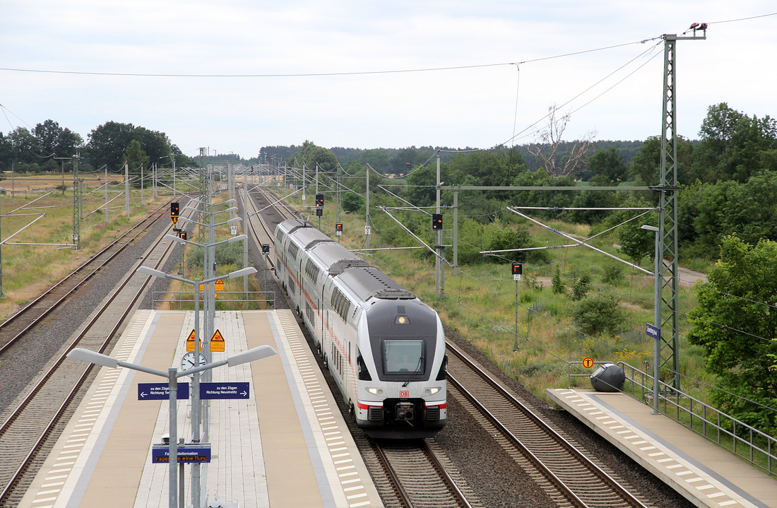 DB Regio 4110 xxx (Fahrzeugnummer unbekannt) // Löwenberg (Mark) // 1. Juli 2020