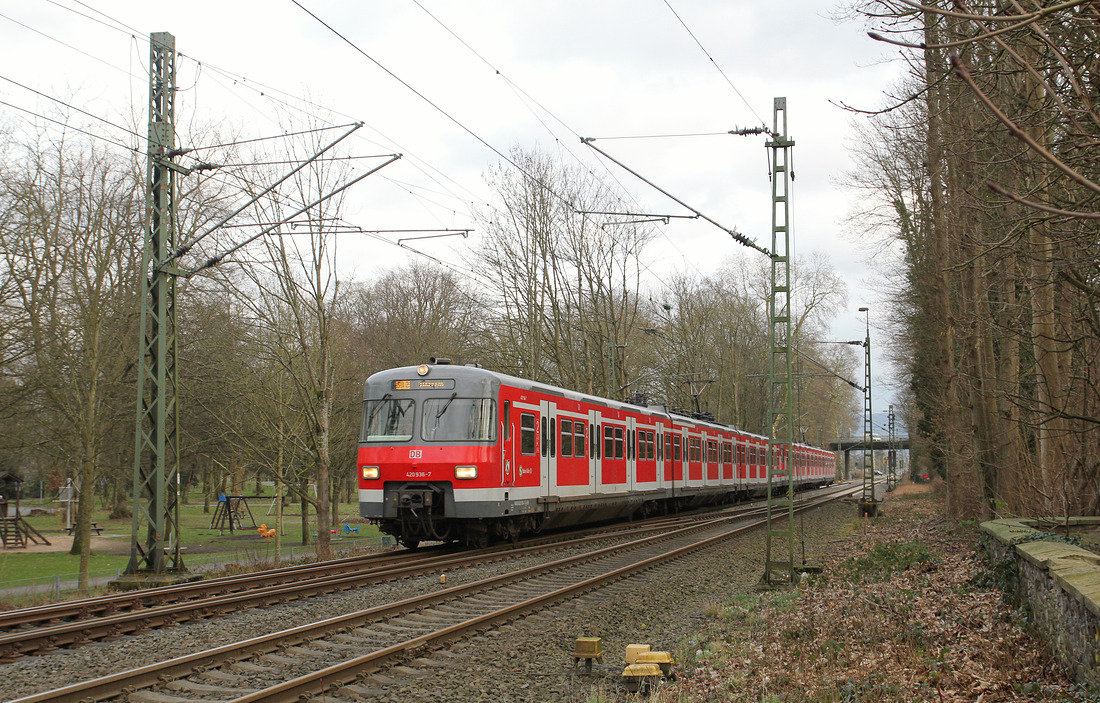 DB Regio 420 436 + 420 486 // Eitorf // 26. Januar 2016