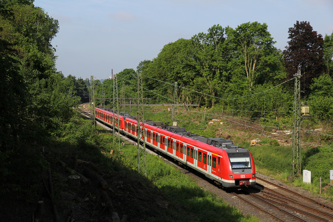 DB Regio 422 080 + 422 xxx // Essen-Eiberg // 25. Mai 2017