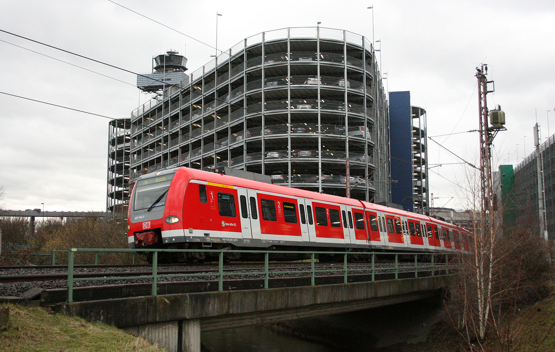 DB Regio 423 248 + 423 299 // Düsseldorfer Flughafen // 28.02.2010