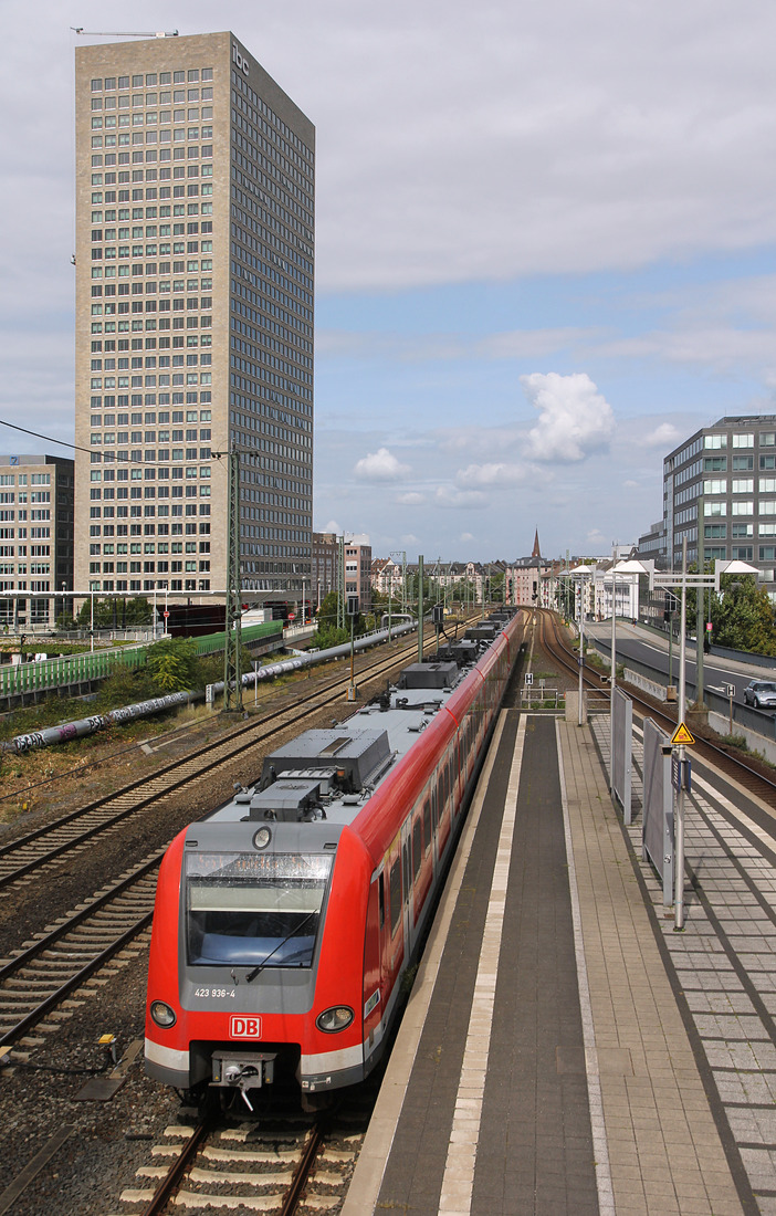 DB Regio 423 436 +  423 412 // Frankfurt Messe // 7. September 2017
