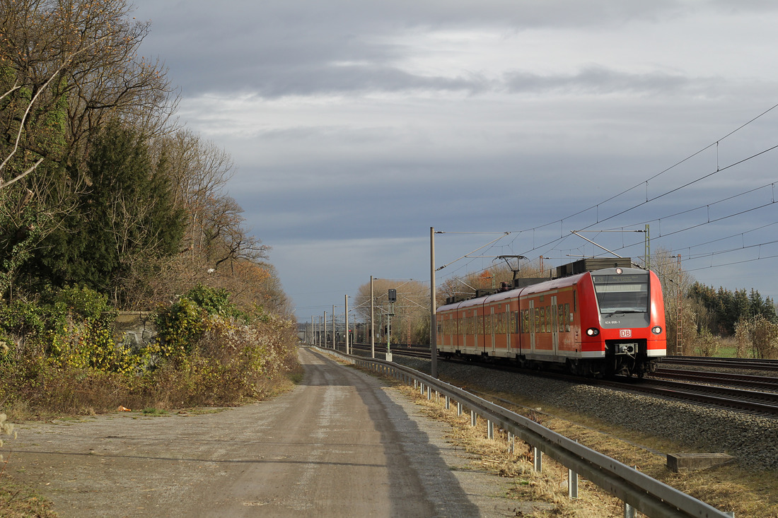 DB Regio 424 008 // Aufgenommen zwischen Ahlten und Hannover Anderten-Misburg // 20. November 2016