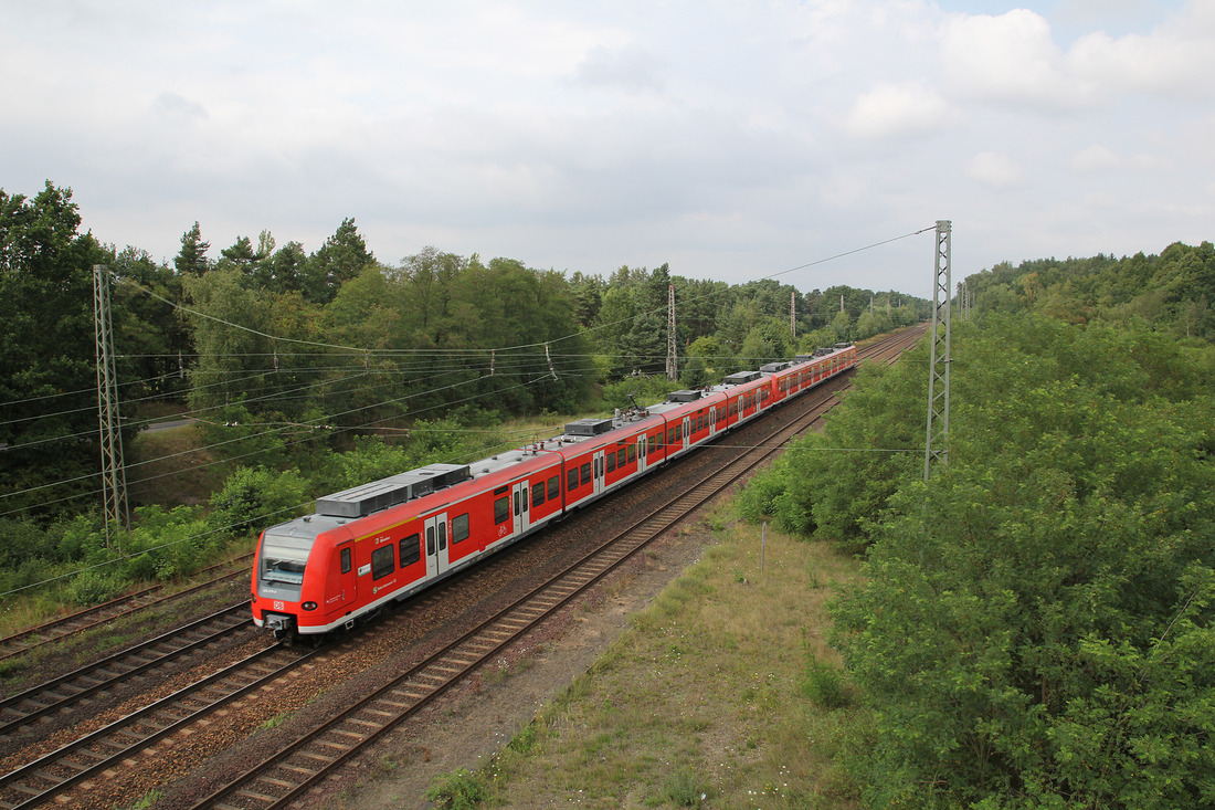 DB Regio 424 019 + 425 152 // Burgdorf // 8. August 2015