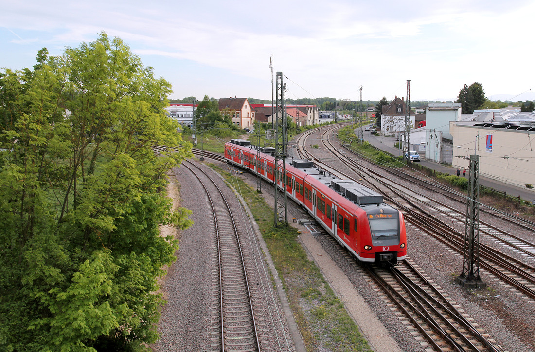 DB Regio 425 209 + 425 268 // Schifferstadt // 27. April 2018
