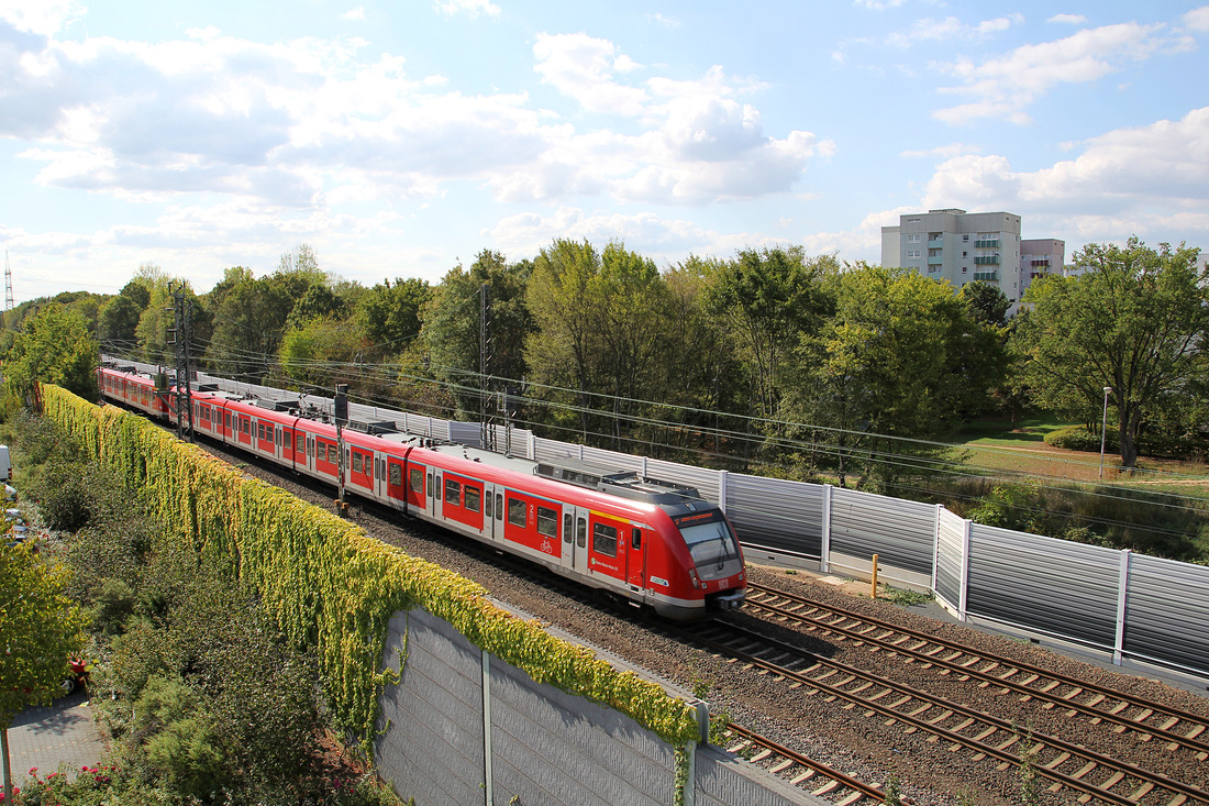 DB Regio 430 129 // Raunheim // 9. September 2016