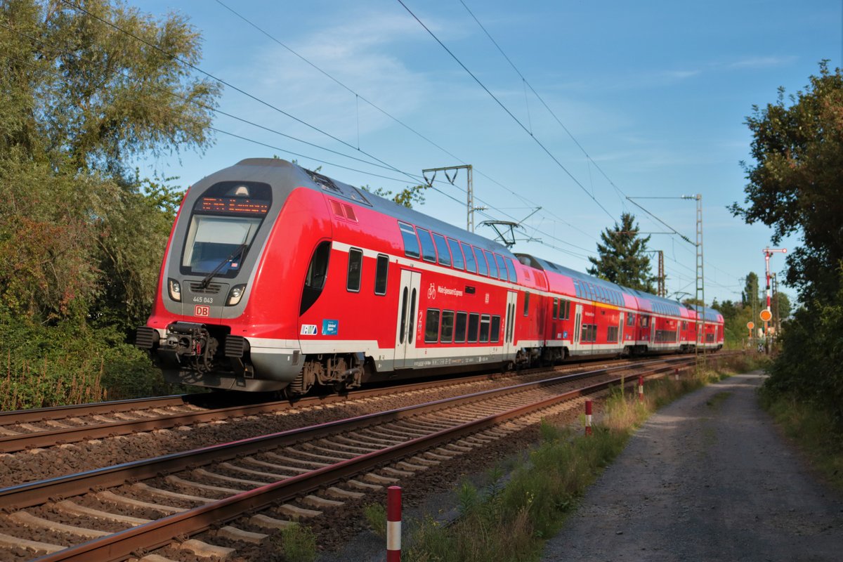DB Regio 445 043 am 06.09.20 in Hanau Großauheim