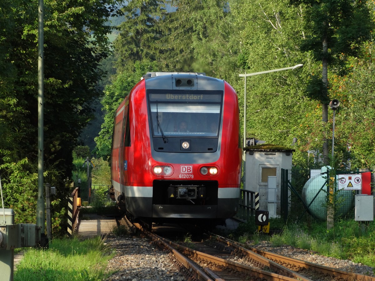 DB Regio 612 079 als RB nach Oberstdorf am 11.08.15 in Fischen Allgäu 