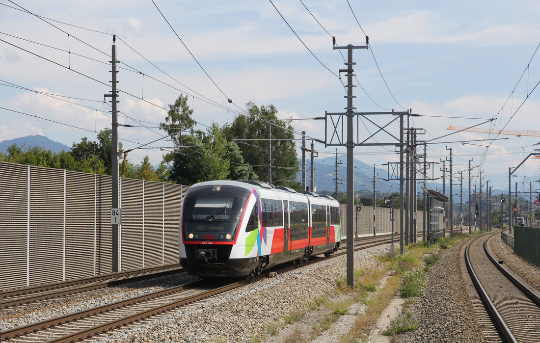 DB Regio 642 214 (im Leiheinsatz für die ÖBB) // Salzburg-Liefering // 17. August 2022
