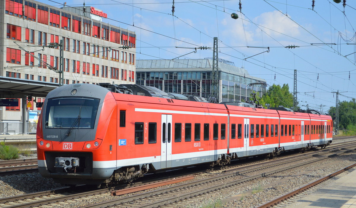 DB Regio Bayern mit  440 528-8  Fugger-Express auf Dienstfahrt am 11.08.20 Bf. München Heimeranplatz.