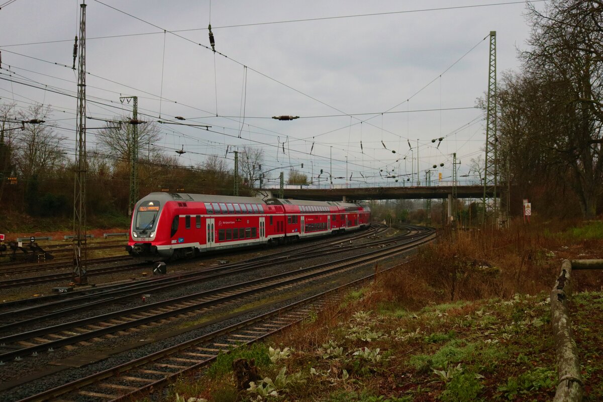 DB Regio Bombardier Twindexx 445 xxx am 02.01.22 in Hanau Hbf 