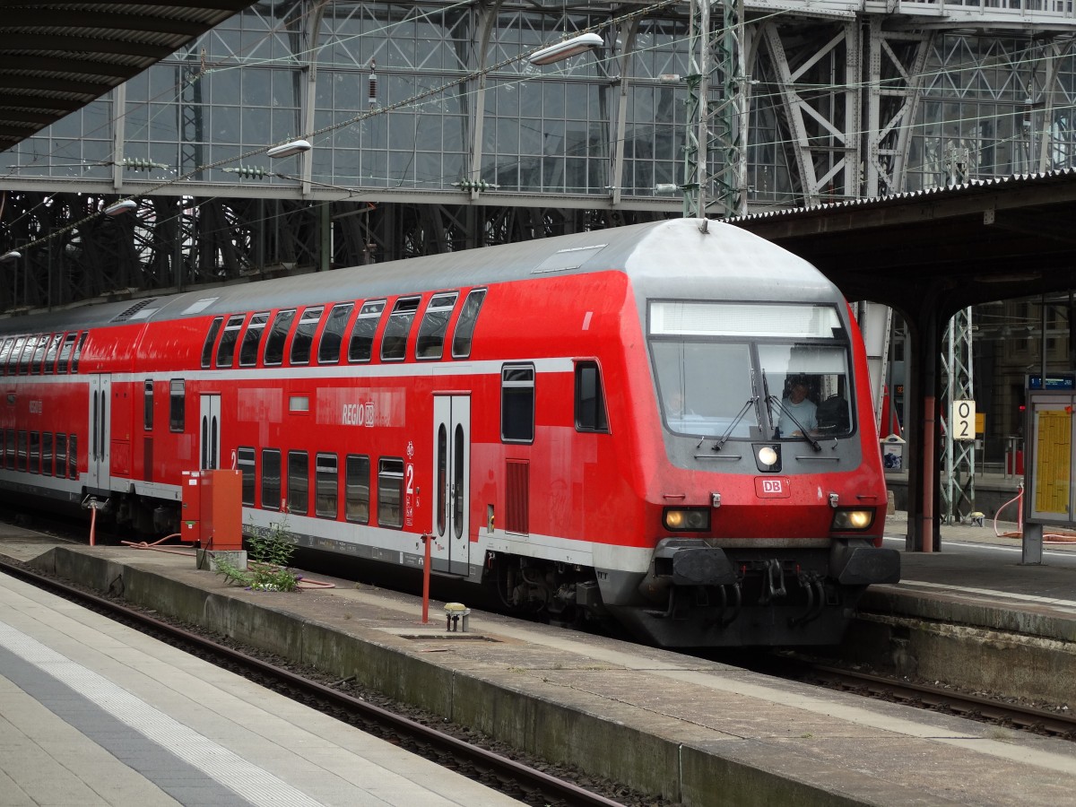 DB Regio Dosto Steuerwagen der 3. Bauart am 28.06.14 in Frankfurt am Main Hbf 