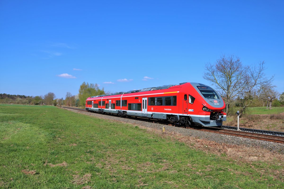 DB Regio Hessen PESA Link 633 003 am 07.04.19 bei Dreieich Götzenhain als RB61