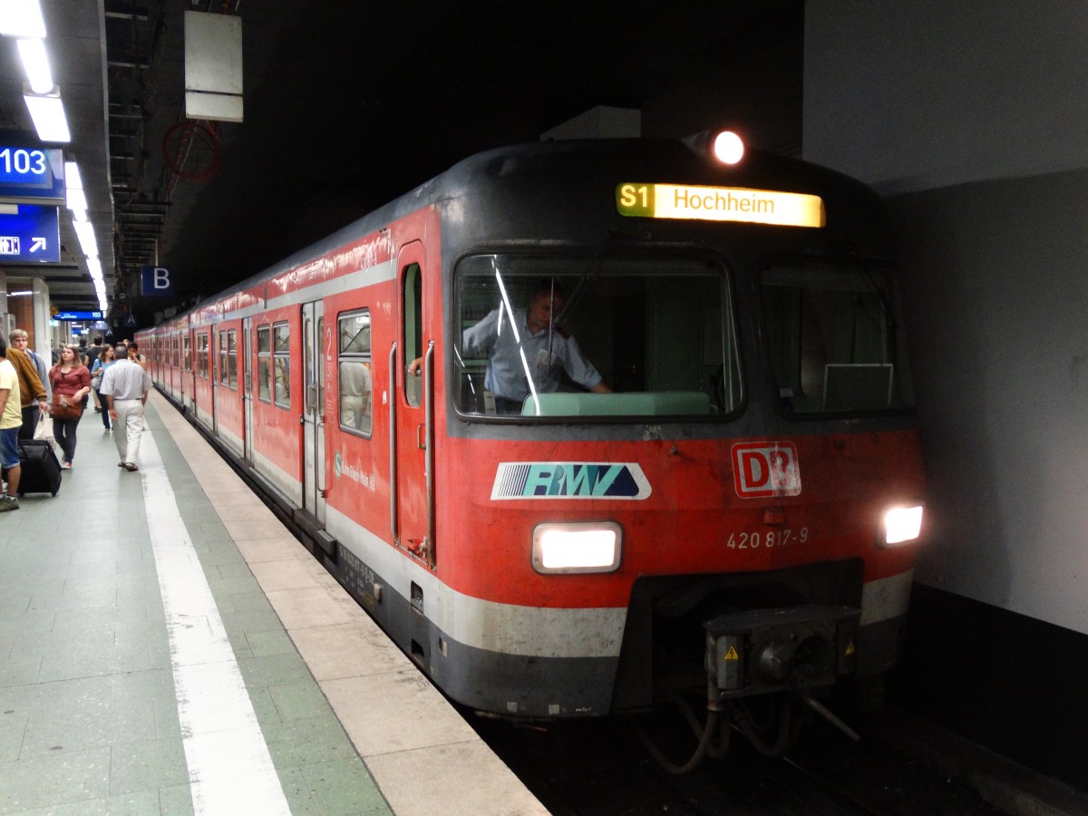 DB Regio Hessen S-Bahn Rhein Main 420 817-9 am 12.07.14 in Frankfurt am Main Hbf Tief