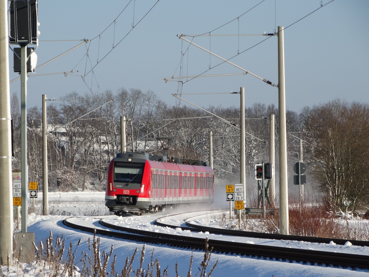 DB Regio Hessen S-Bahn Rhein Main 430 687 am 28.12.14 als S1 bei Rödermark Ober-Roden