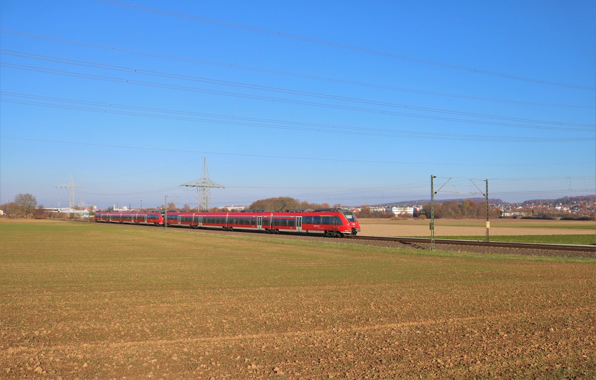 DB Regio Mittelhessenexpress 442 288 und 442 xxx (Hamsterbacke) am 18.11.18 auf der KBS630 bei Bad Vilbel Dortelweil 