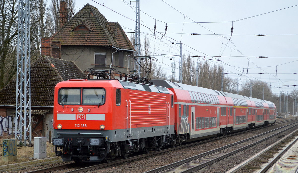 DB Regio Nordost  112 188  (NVR: 91 80 6112 188-8 D-DB ) mit dem RE3 nach Stralsund Hbf. am 26.02.21 Berlin Buch