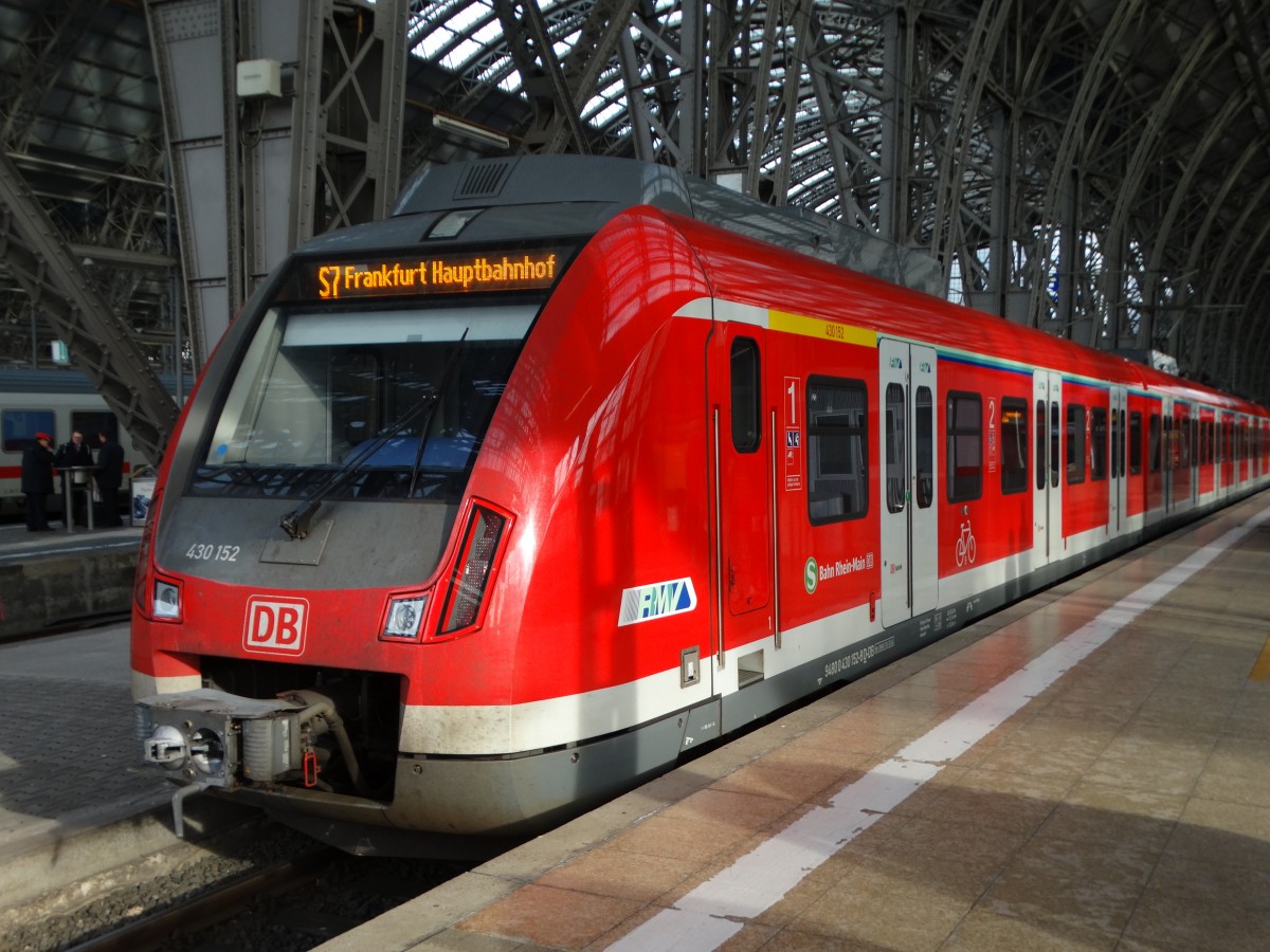 DB Regio SBahn Rhein Main 430 152 am 05.12.15 in Frankfurt am Main Hbf