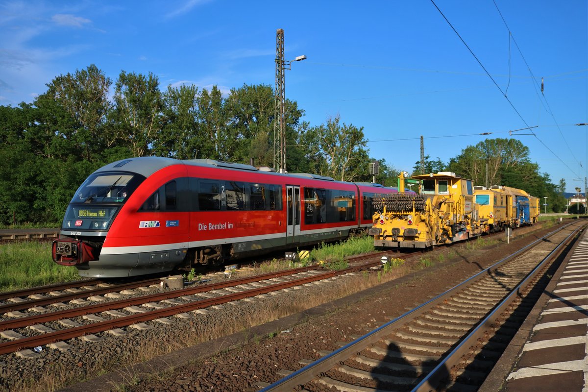 DB Regio Westfrankenbahn 642 202 am 18.06.20 in Kahl am Main 