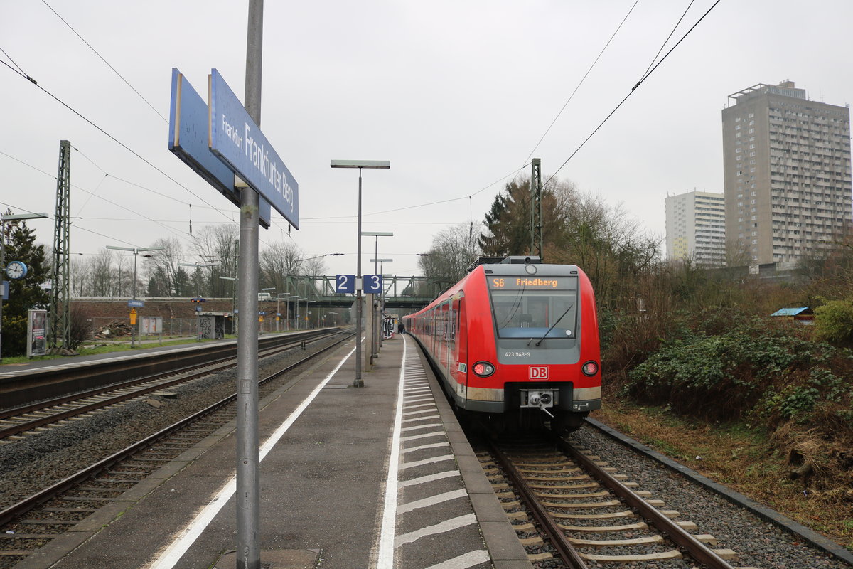 DB S-Bahn Rhein Main 423 948-9 am 06.01.18 in am 06.01.17 in Frankfurt am Main Frankfurter Berg 