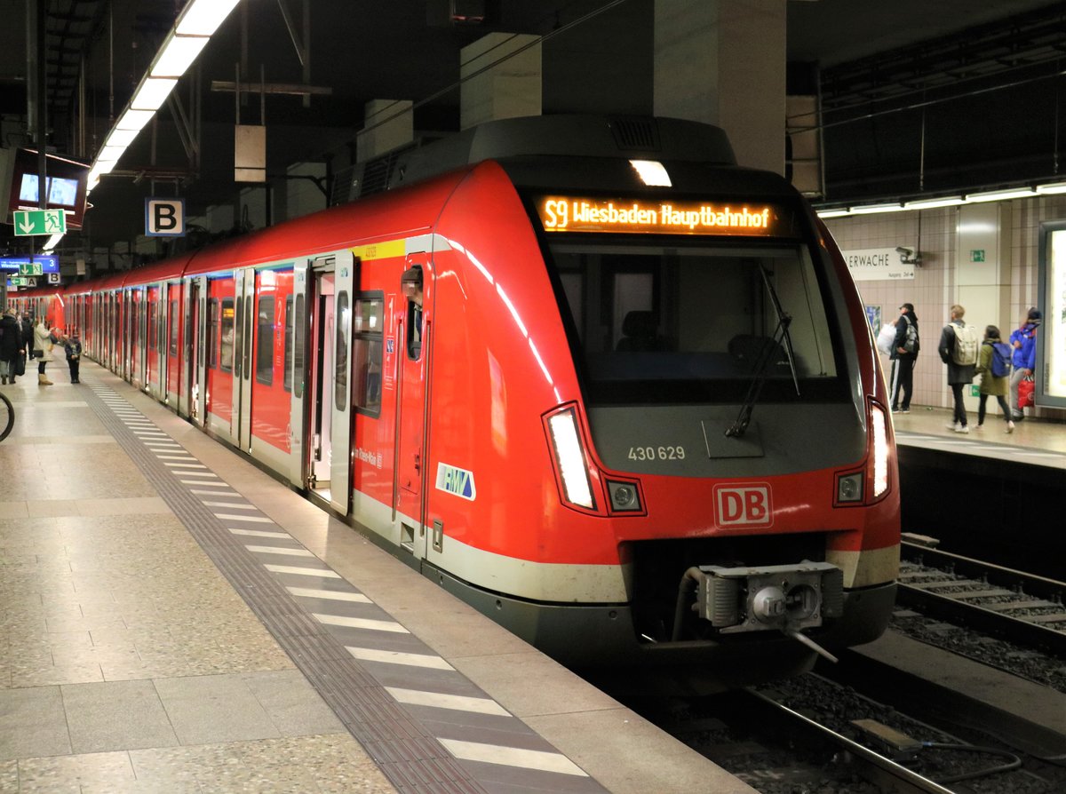 S9 train to the airport from Frankfurt city