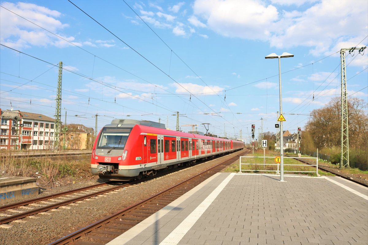 DB S-Bahn Rhein Main 430 664 + 430 xxx am 30.03.19 in Frankfurt Höchst 