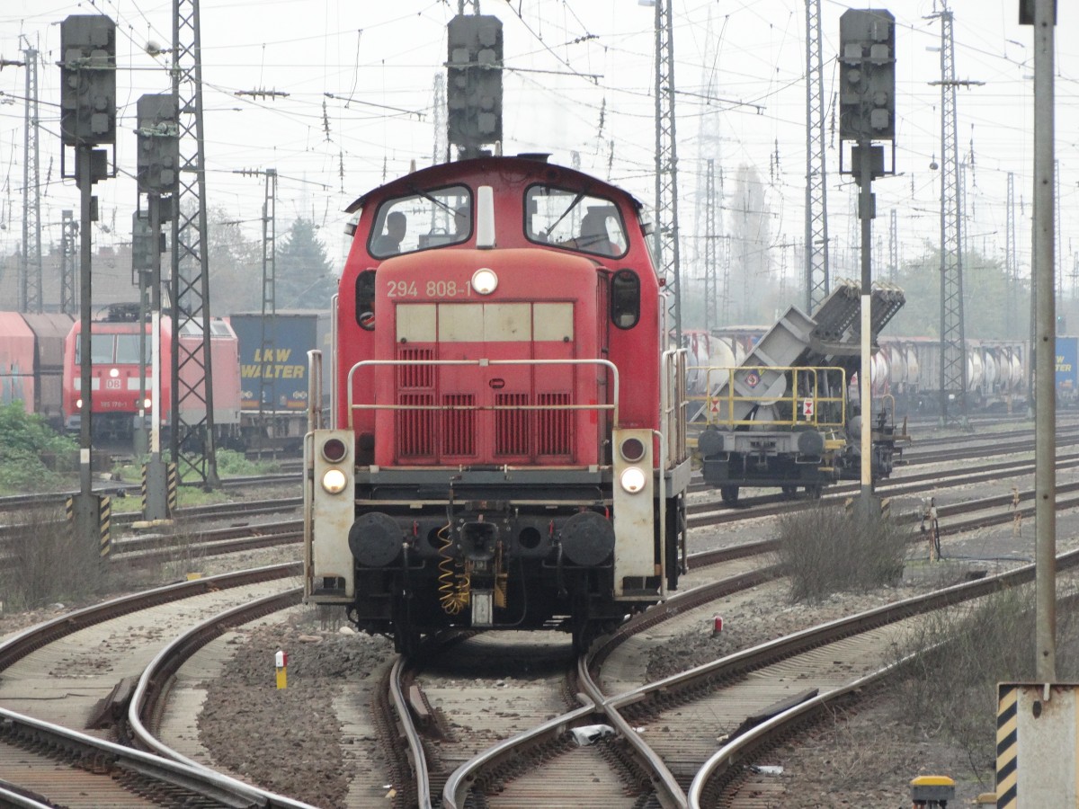 DB Schenker Rail 294 808-1 am 30.10.14 in Mainz Bischofsheim Rbf