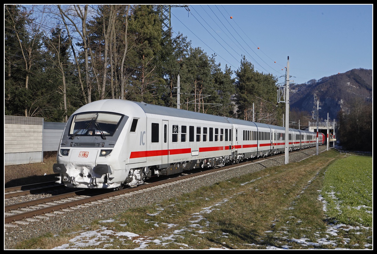 DB-Wendezug als IC719 bei Stübing am 11.01.2019.