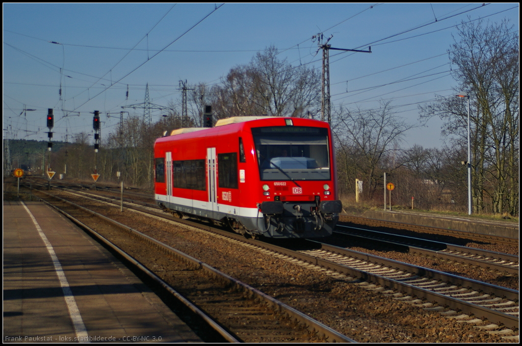 DB ZugBus 650 022 am 24.02.2014 auf Dienstfahrt durch Nuthetal-Saarmund