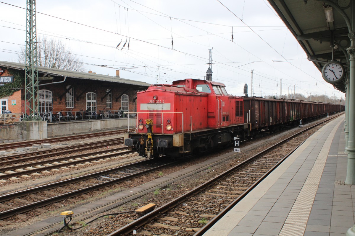 DBAG 298 324-5 Königs Wusterhausen am 1. April 2015.