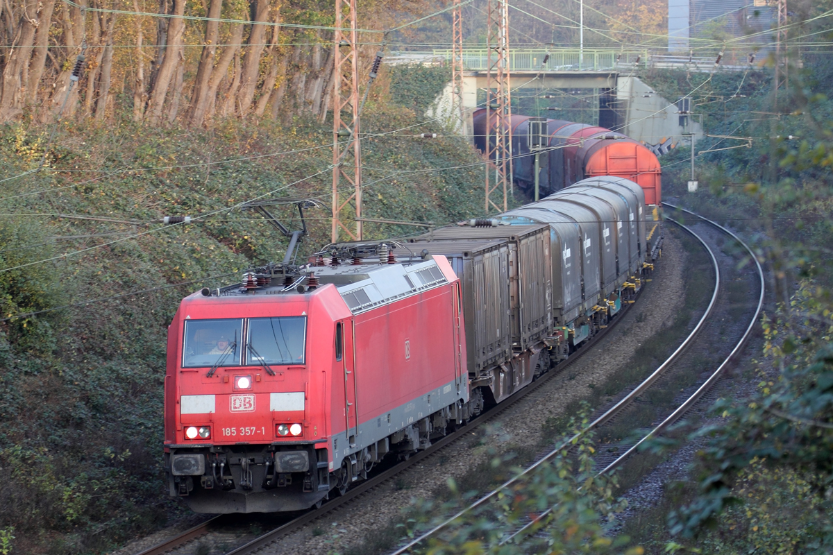 DBC 185 157-1 auf der Hamm-Osterfelder Strecke in Recklinghausen 10.11.2020