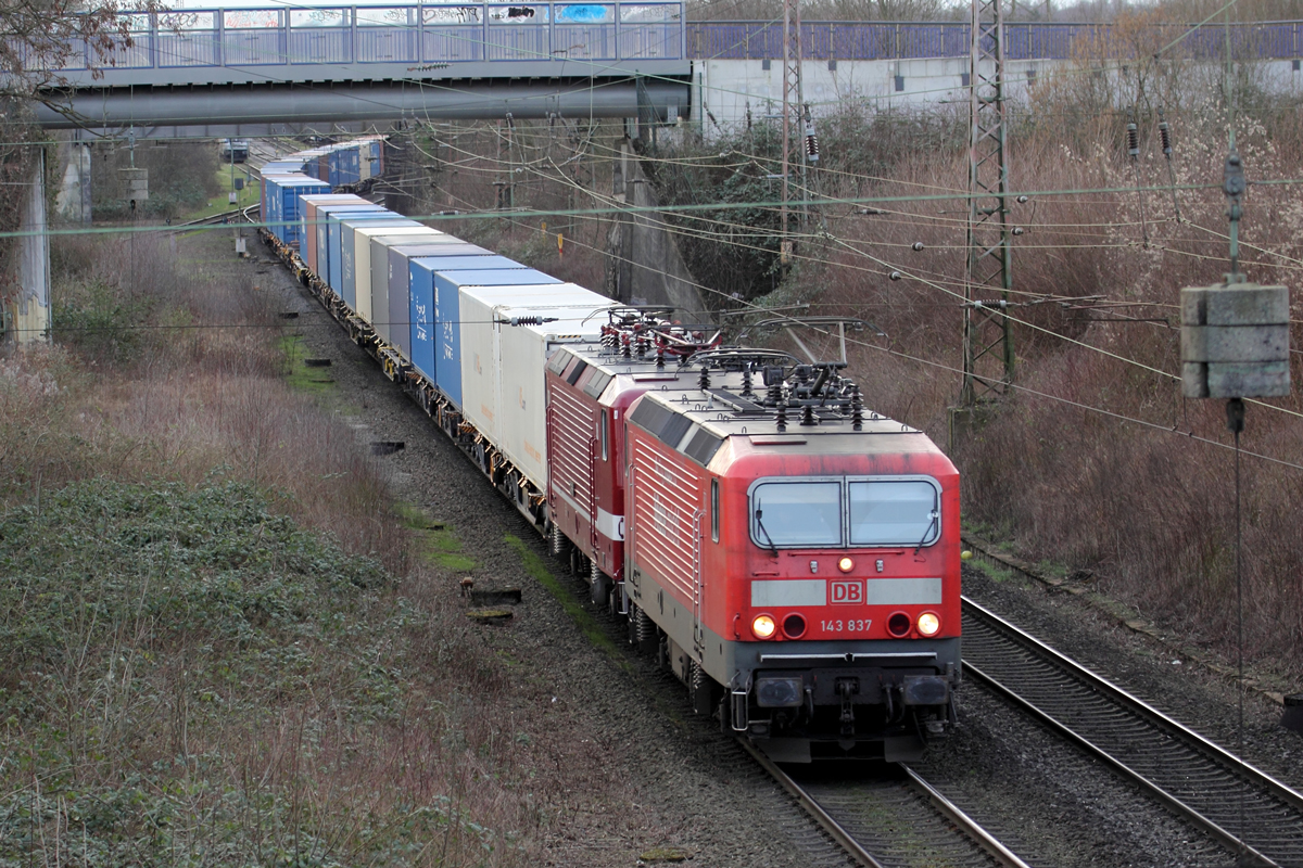 DBC  Miete mich  143 837 unterwegs für DELTA mit 243 864-6 auf der Hamm-Osterfelder Strecke in Recklinghausen 15.2.2022