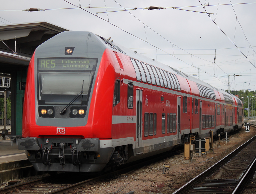 DBpzfa 766.1 als RE 93259 von Rostock Hbf nach Oranienburg kurz vor der Ausfahrt im Rostocker Hbf.Grund Baustelle zwischen Oranienburg und Berlin-Gesundbrunnen.20.06.2015
