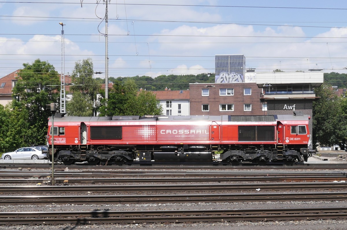 DE 6311 (92 80 1266 281-5 D-XRAIL) von Crossrail vor dem Fahrdienstleiterstellwerk in Aachen West (1.7.14)