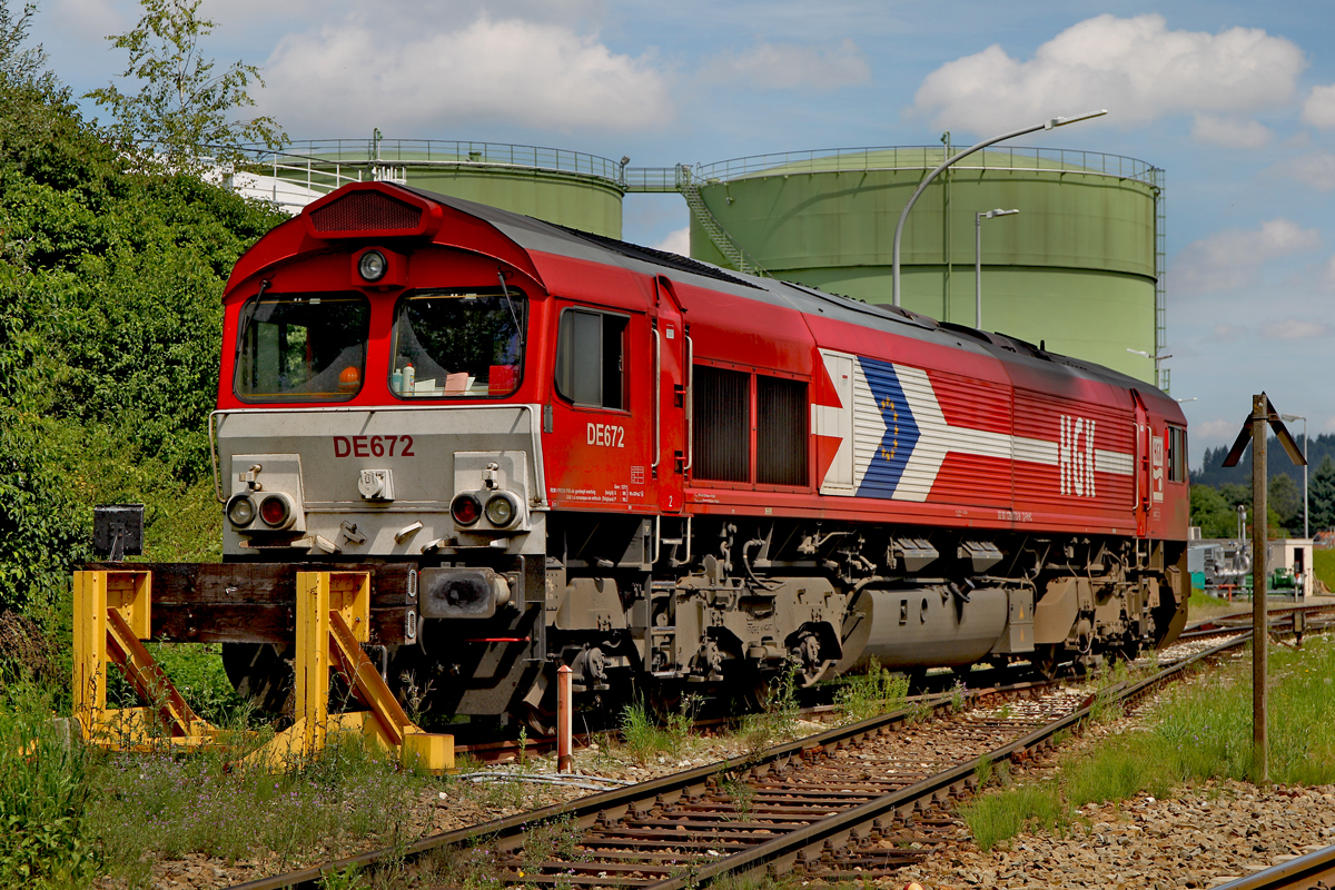 DE 672 von HGK bei einem Mineralölhändler in Altmannshofen am 7.8.2014