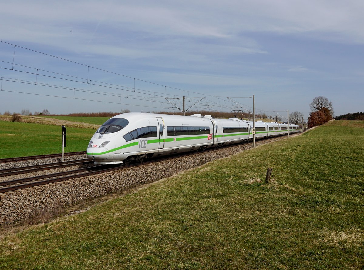 Der 403 019 als ICE am 03.04.2018 unterwegs bei Ramelsbach.