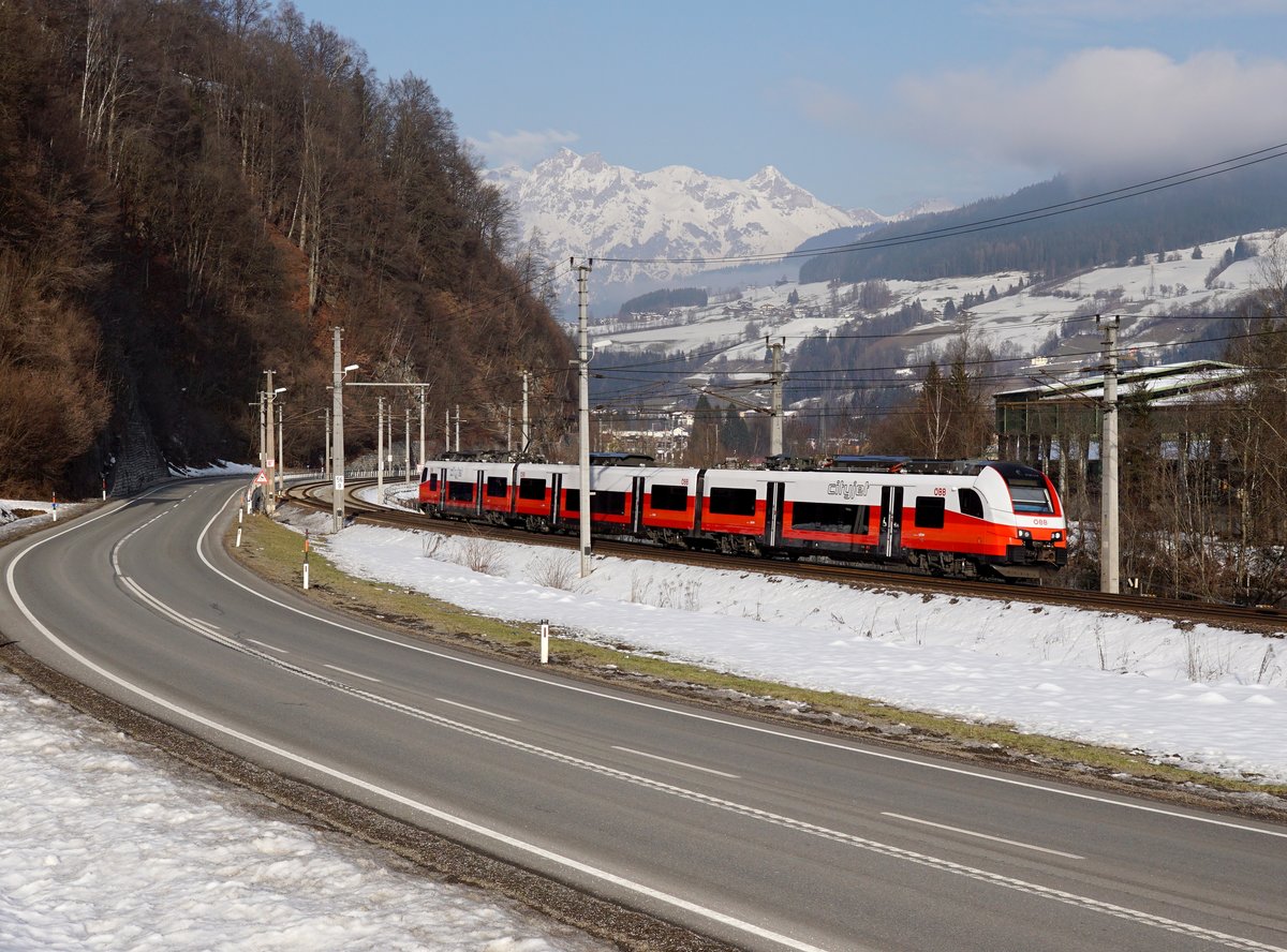Der 4746 518 als REX am 13.01.2018 unterwegs bei Mitterberghütten.