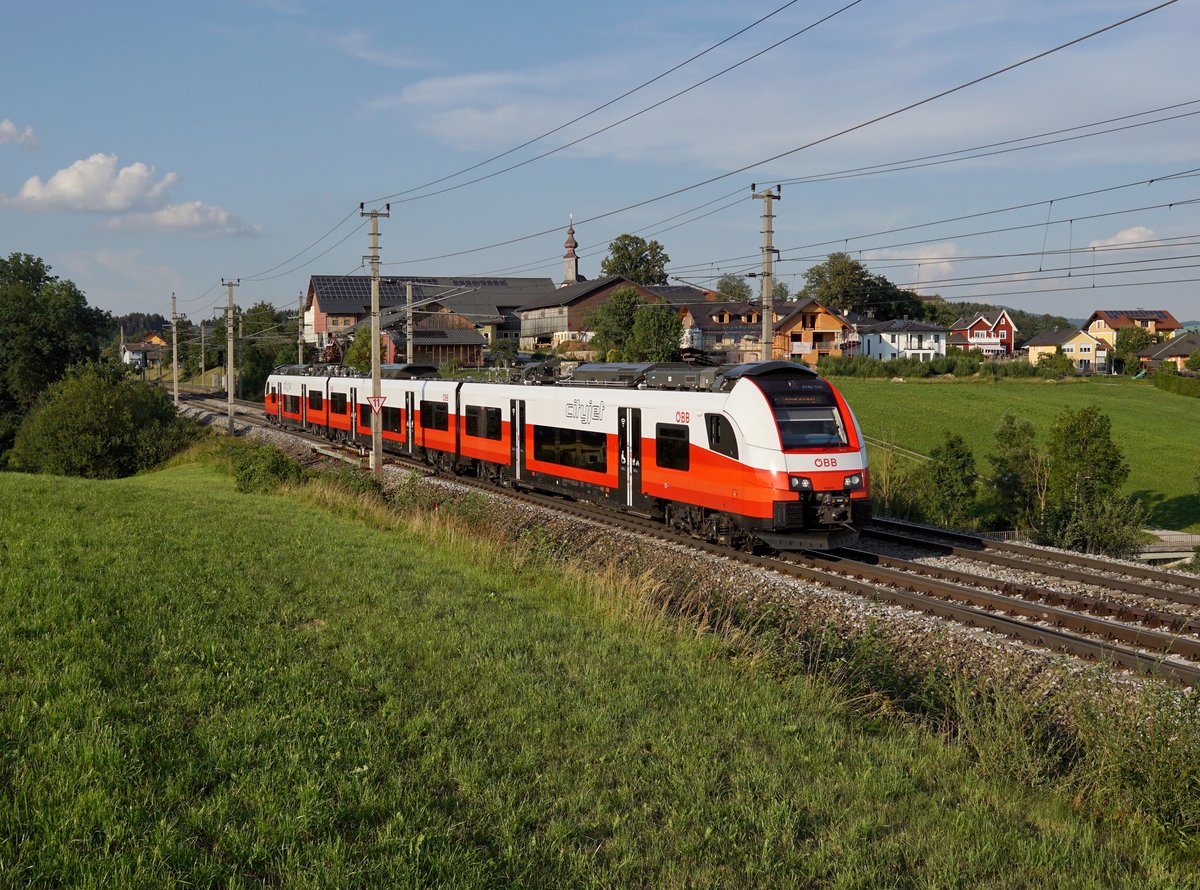 Der 4746 536 als REX nach Salzburg am 27.07.2018 unterwegs bei Weng.