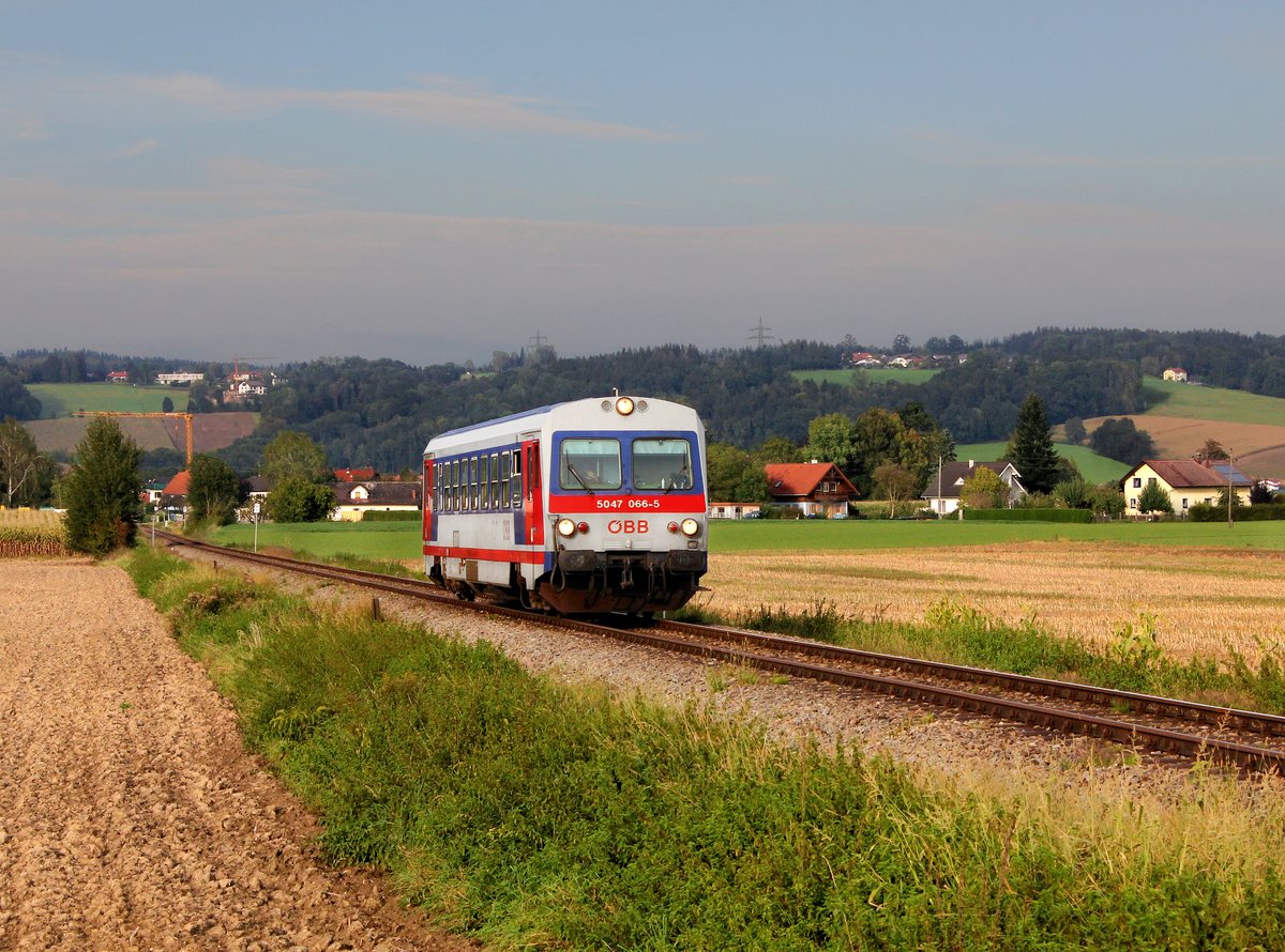 Der 5047 066 als R am 23.09.2016 unterwegs bei Schnelldorf.