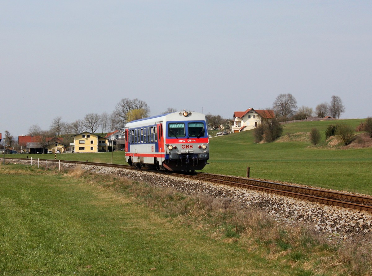 Der 5047 081 als R am 21.03.2014 unterwegs bei St. Georgen.