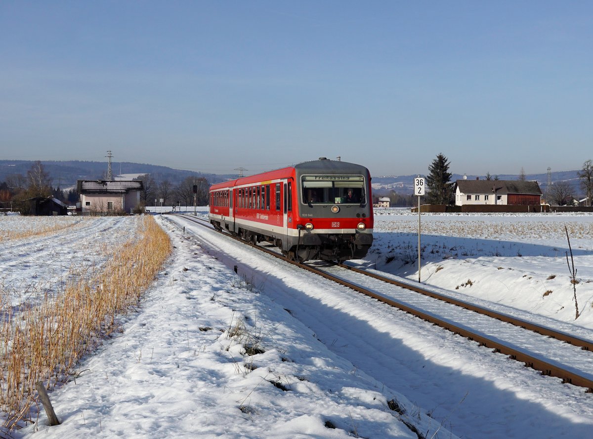 Der 628 646 als REX nach Freilassing am 08.02.2019 unterwegs bei Braunau.