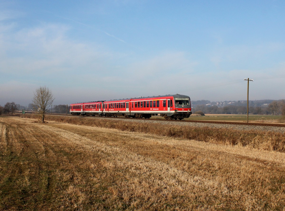 Der 628 649 und der 628 589 als RB nach Passau am 01.03.2014 unterwegs bei Anzenkirchen.
