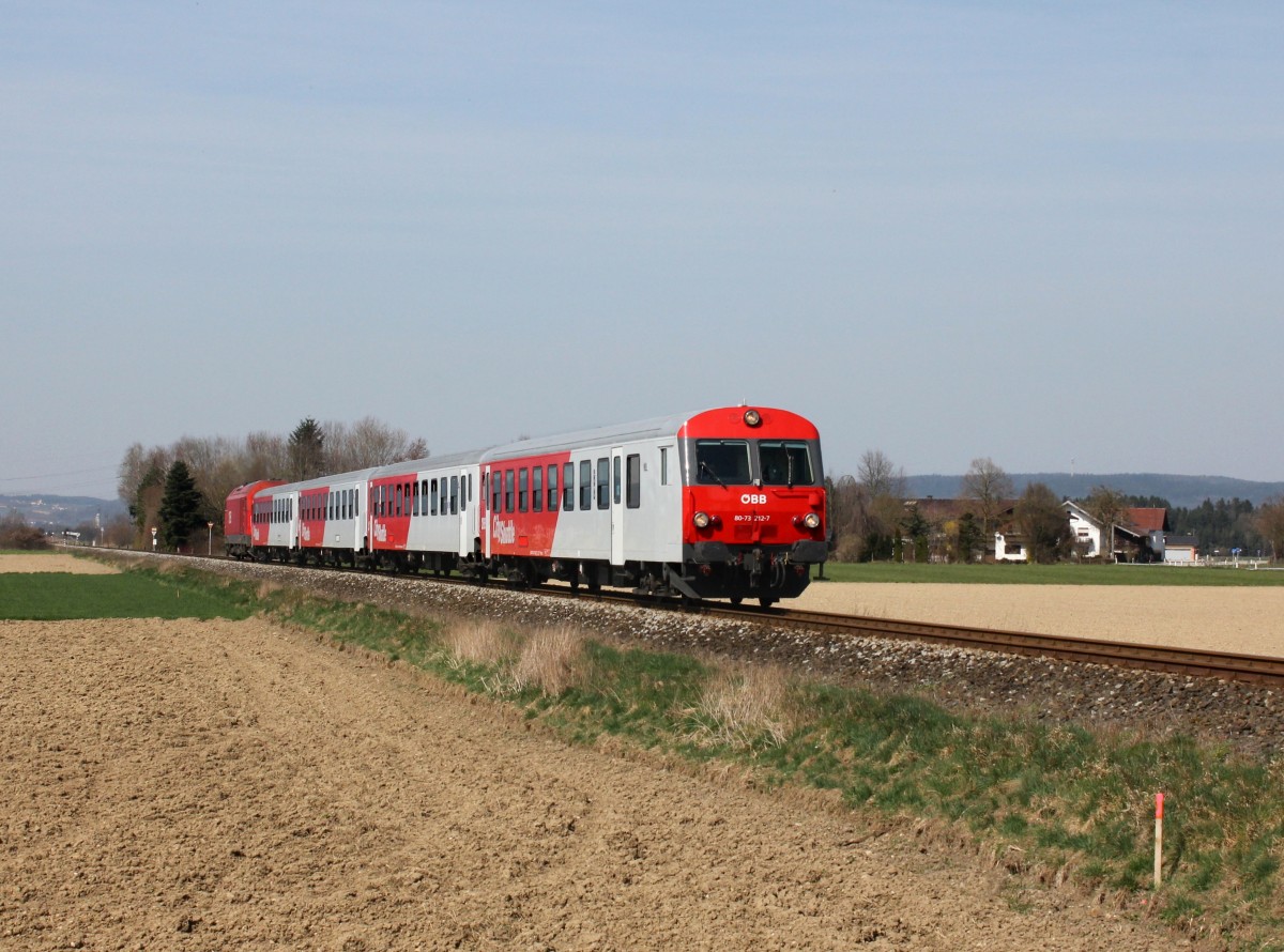 Der 80-73 212 als REX am 21.03.2014 unterwegs bei St. Georgen.