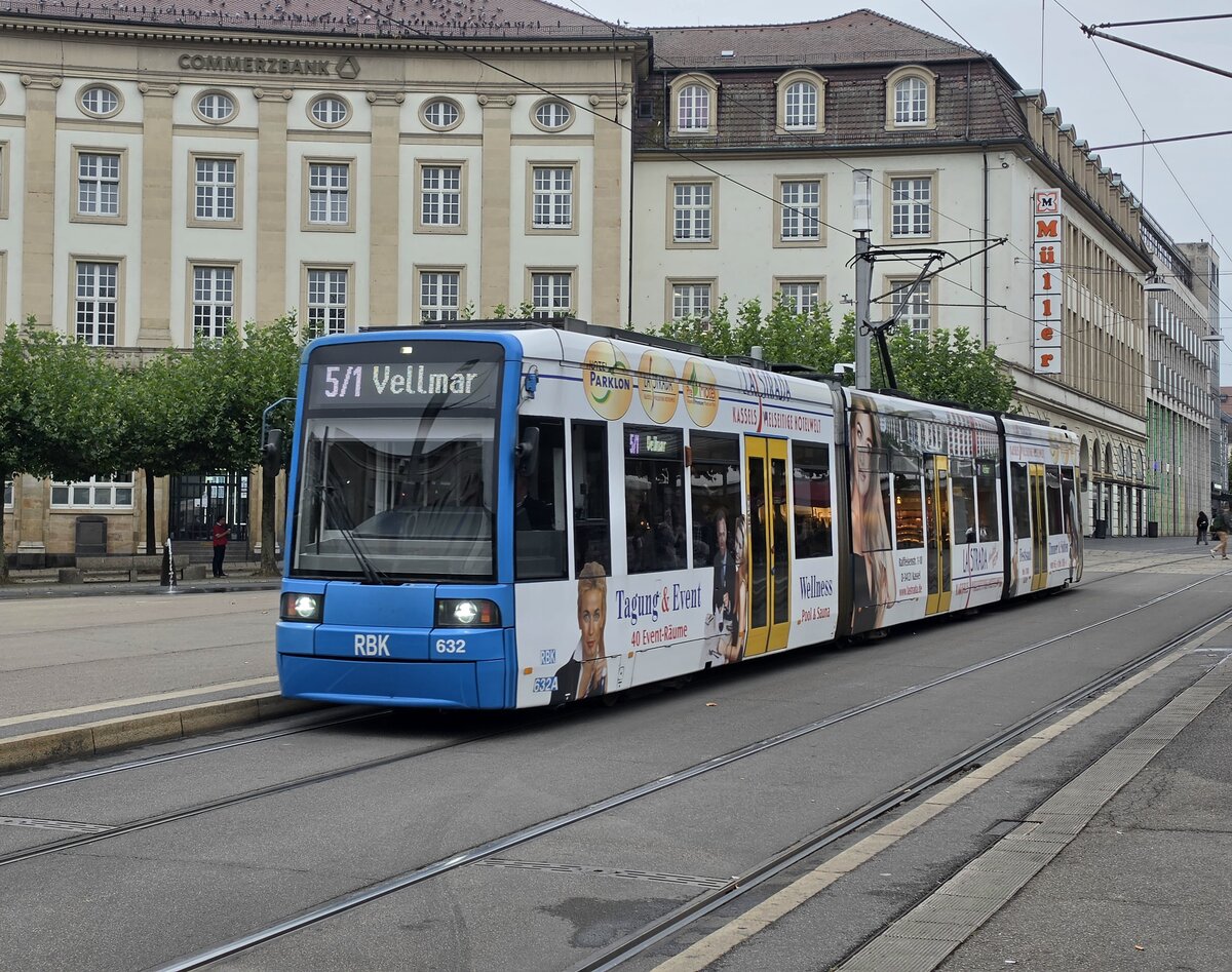 Der 8ZNGTW TW 632 fuhr auf der Linie 5/1 nach Vellmar.