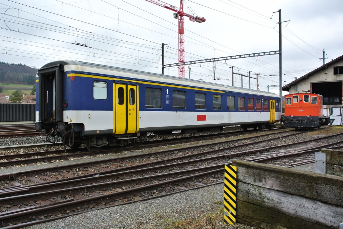 Der AB EWII 55 85 39-35 074-1 ex. SBB abgestellt in Sissach, 21.01.2014.