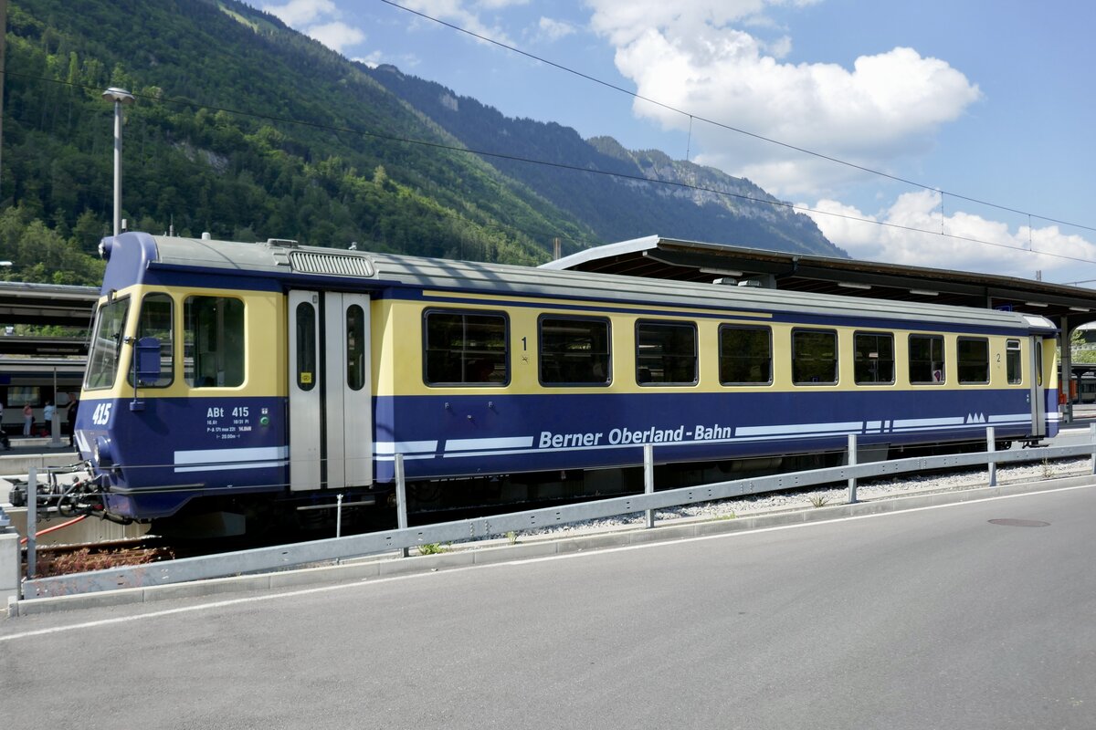 Der ABt 415 der BOB am 2.6.23 beim Bahnhof Interlaken Ost abgestellt.