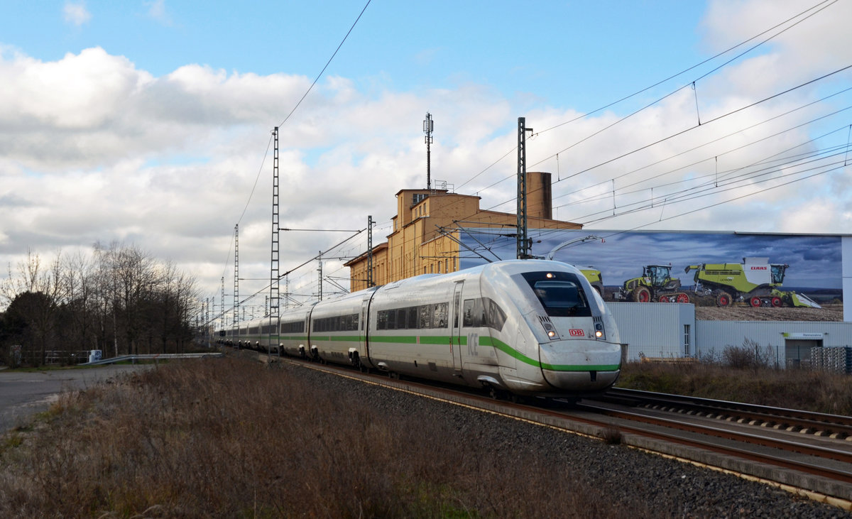 Der als ICE 802 verkehrende  Greenliner  der BR 412 passierte am 05.02.20 auf dem Weg nach Hamburg den Claas-Standort Landsberg.