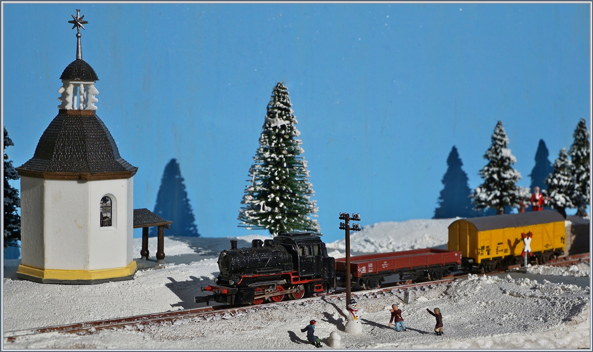 Der Anfang und der Anfang vom Ende: Mit dem ersten mini-club Zug begann 1980 meine Leidenschaft für die grosse Z-Spur und es läutete das Ende der H0 Bahn ein, auch wenn es noch Jahre dauerte bis die Z-Bahn als  Zweitbahn  zur  Hauptbahn  avancierte.
15. Okt. 2016