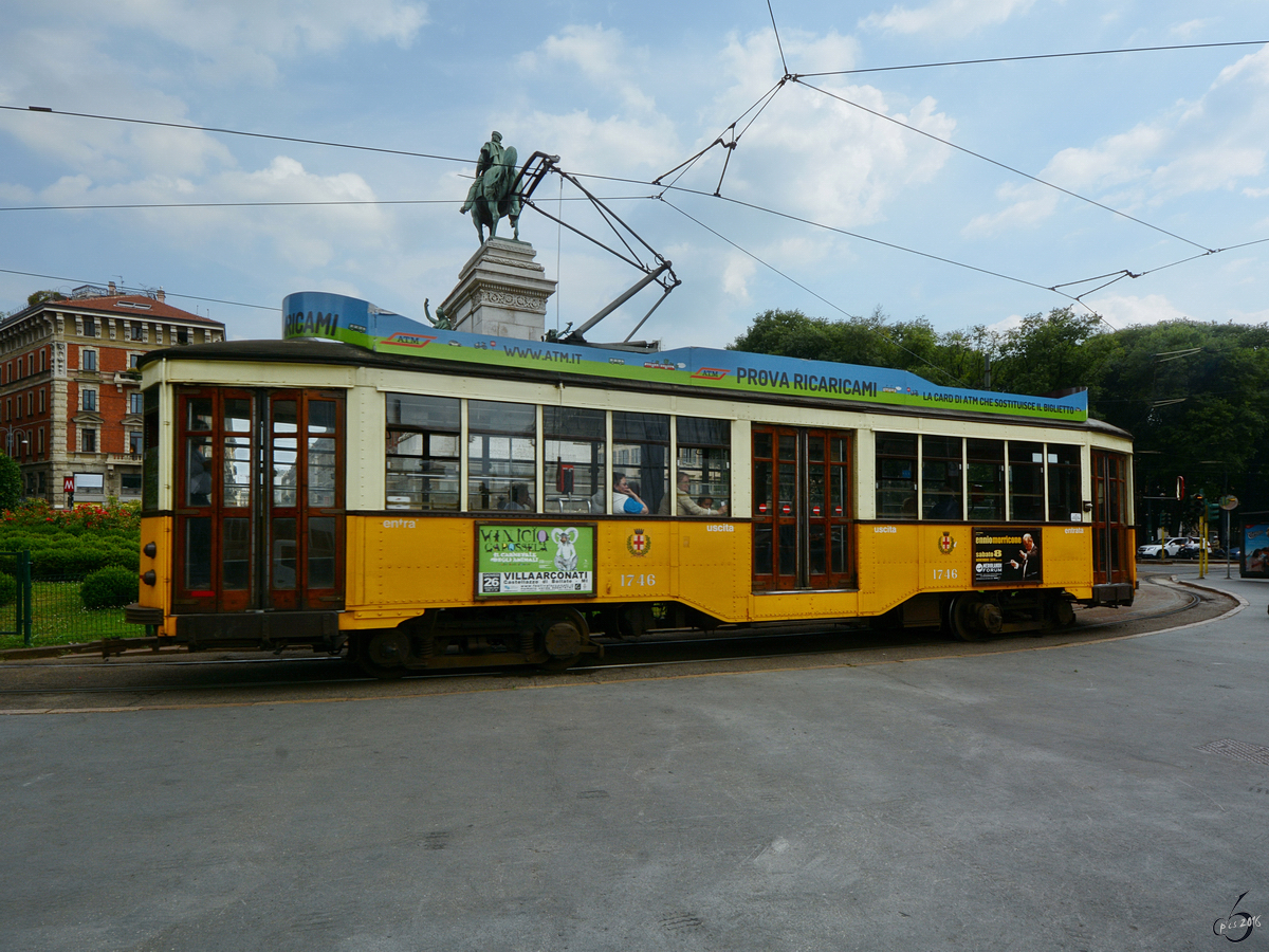 Der ATM Ventotto-Straßenbahnwagen 1746 in Mailand. (Juni 2014)