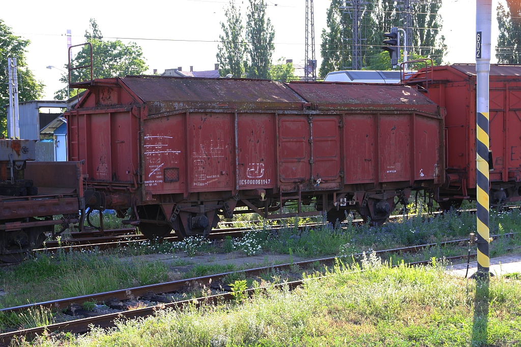 Der ausgemusterte CD 21 54 0725 477-4 Tcms wird in Prerov als Werkswagen mit der Nummer ID5000061147 weiterverwendet. Bild vom 05.Juli 2019.